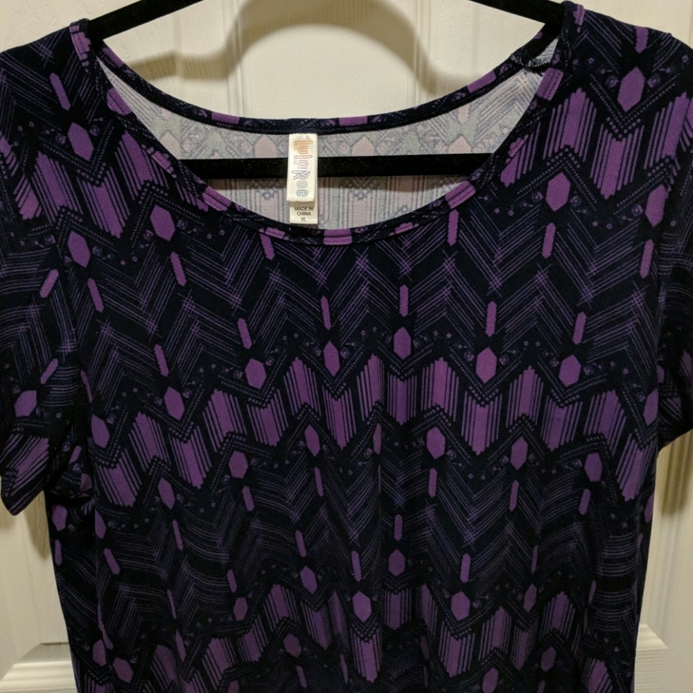 Lularoe shirt LEGGINGS MATERIAL